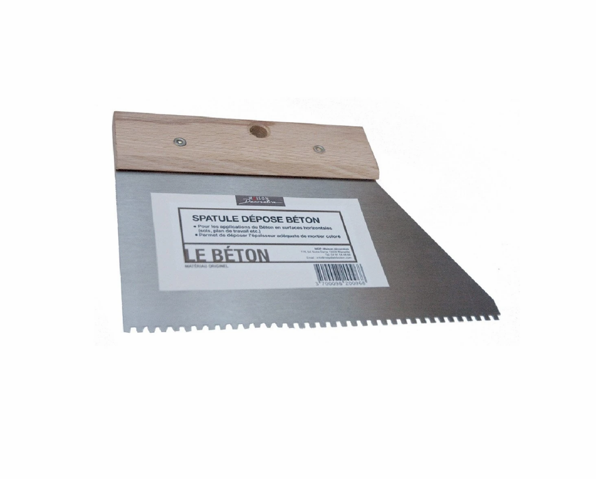 SPATULE DEPOSE BETON