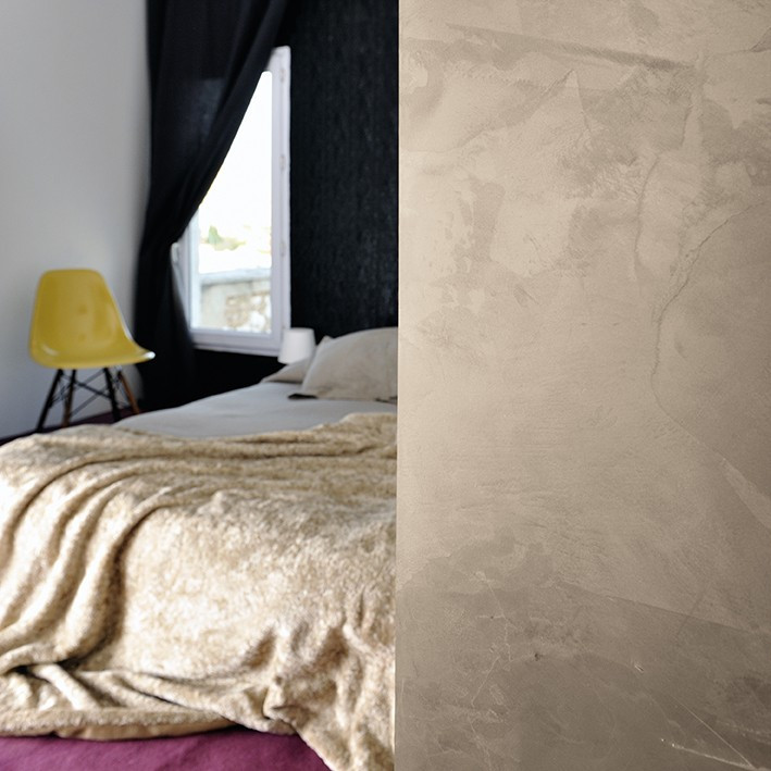 Créez une ambiance contemporaine avec l'enduit métallisé Industrie - Beige laiton